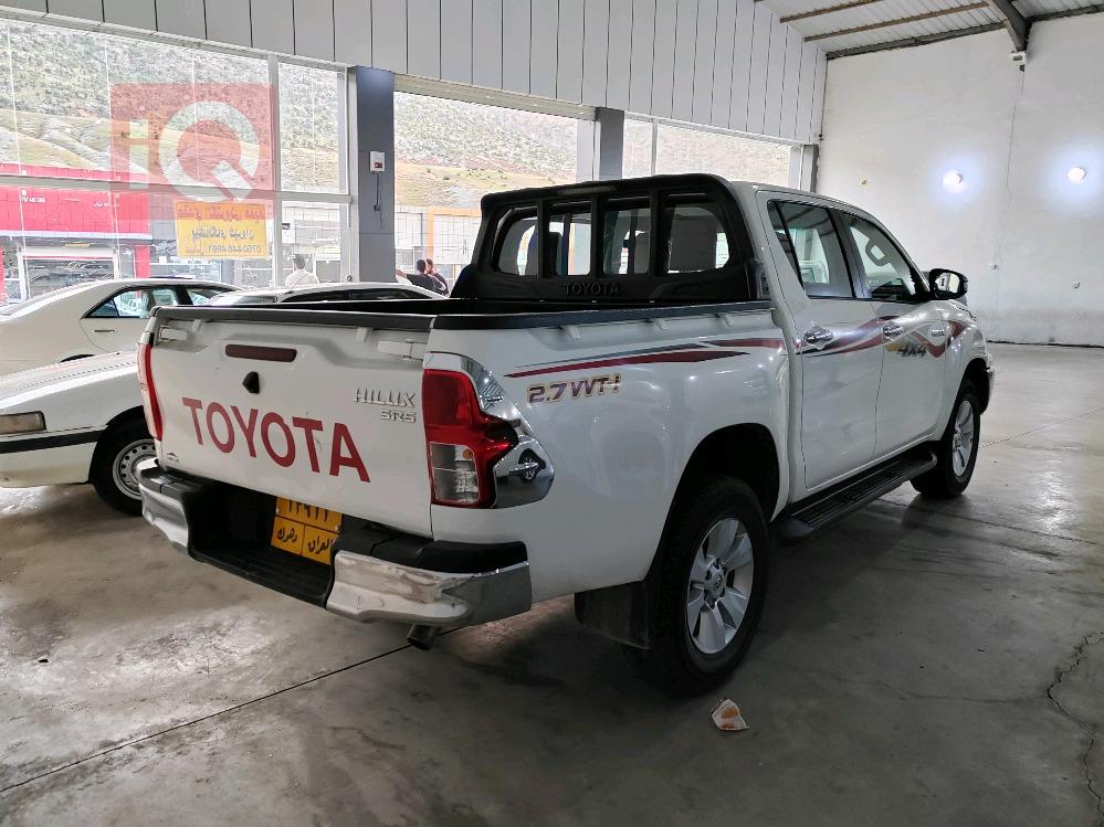 تويوتا هايلوكس